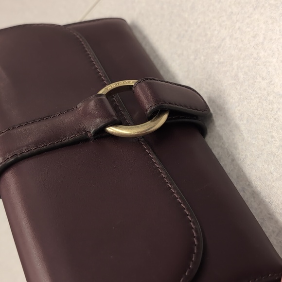 Michael Kors Quincy Large Leather Plum Wallet - Picture 5 of 11